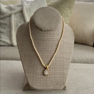 Vintage Monet Gold and Cream Pearl Pendant Necklace